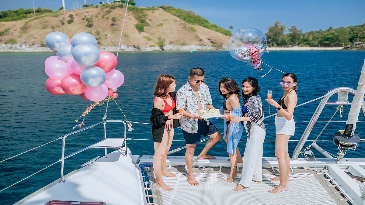 Аренда катамарана Lagoon 500 Blue Metis на Пхукете